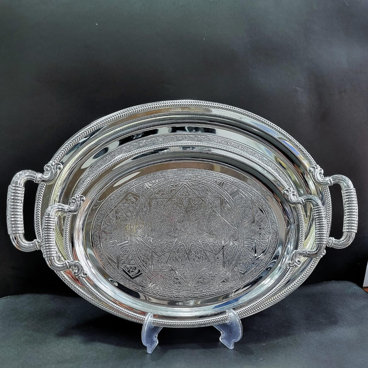 سینی جفتی بیضی نقره ای داخل طرح دار