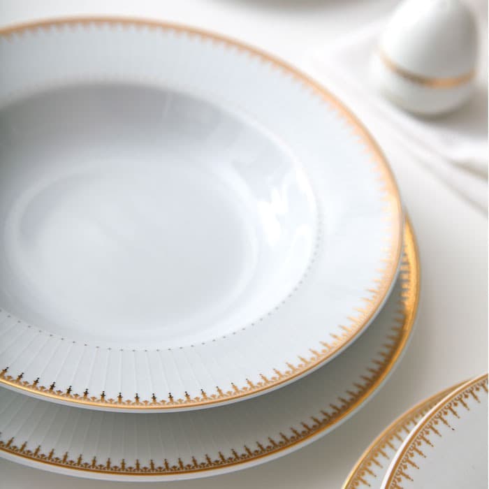 سرویس غذاخوری 28 پارچه چینی زرین ایران مدل ایتالیا اف سپیدار thumbnail 4